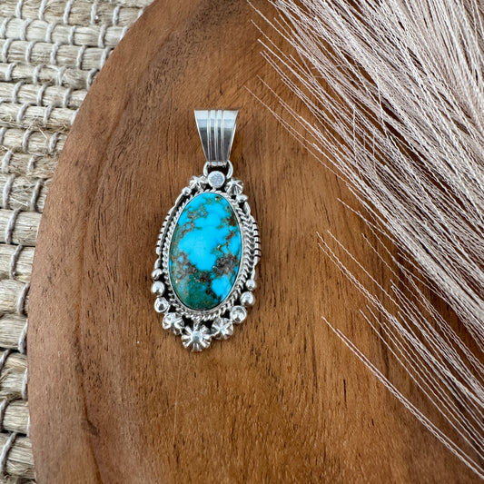 Kingman Turquoise Oval Pendant