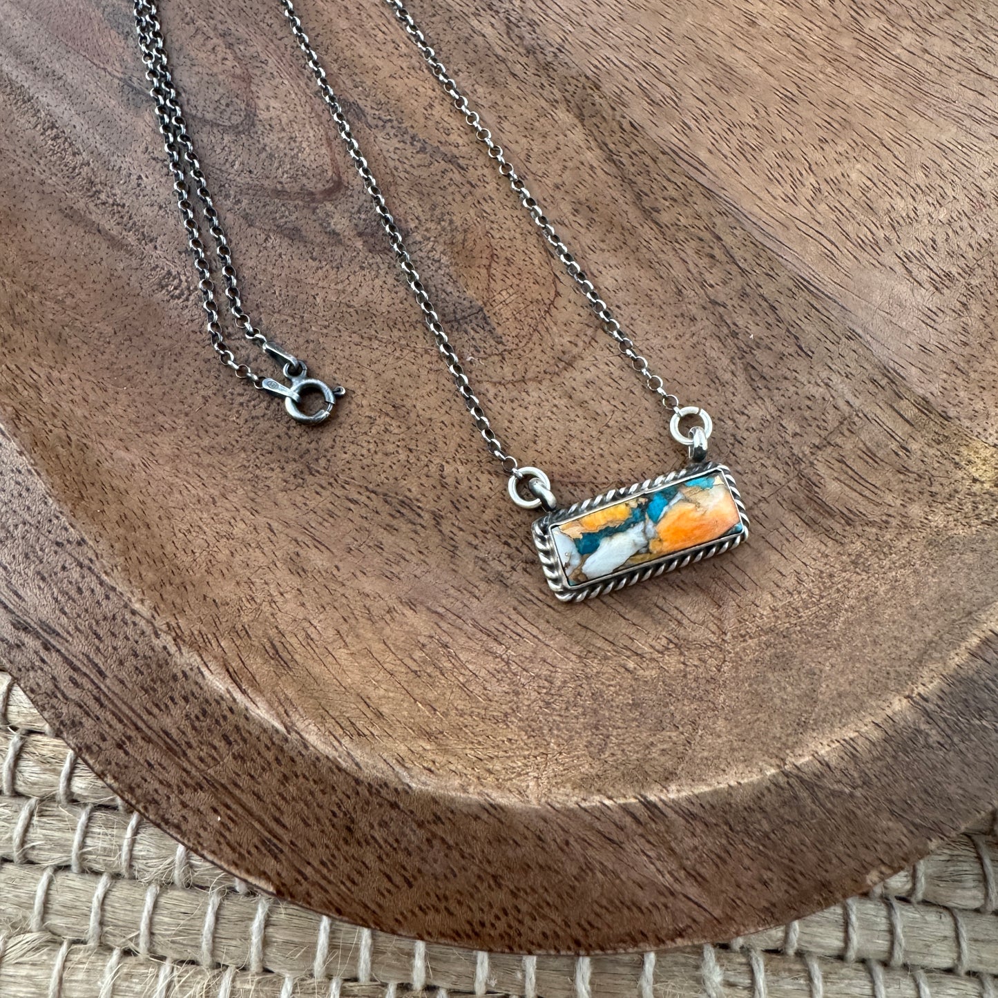 Glacier Composite Bar Neckalce