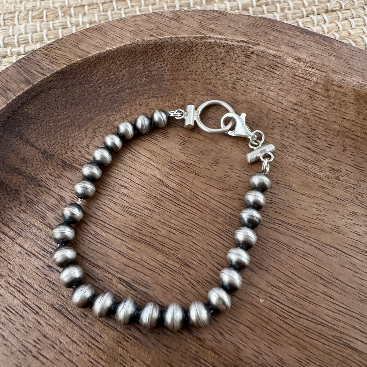 Navajo Pearl 6mm Bracelet