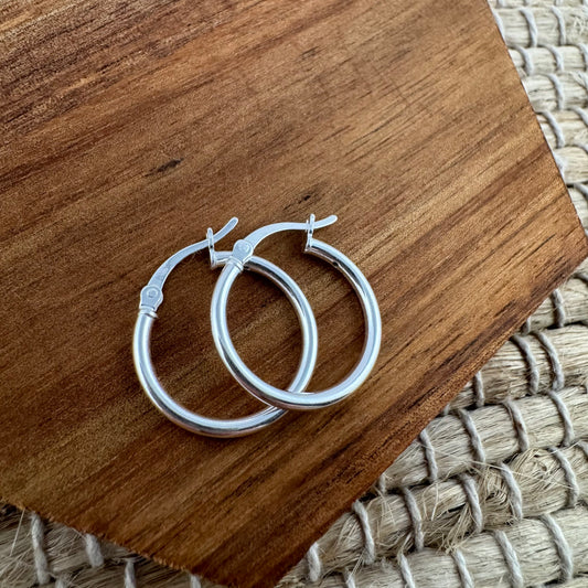 Sterling Silver Basic Hoop Earrings