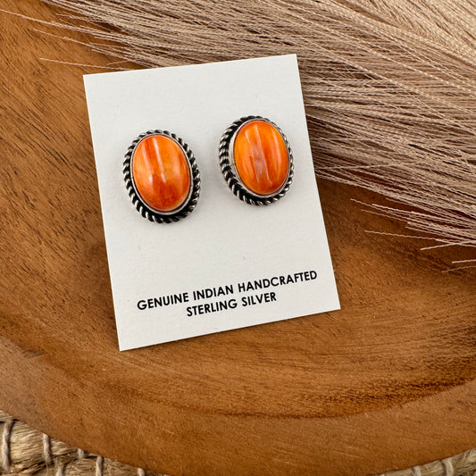 Spiney Oyster Oval Earrings