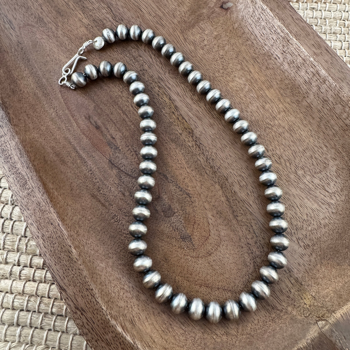 Navajo Pearls 10mm 18" Necklace